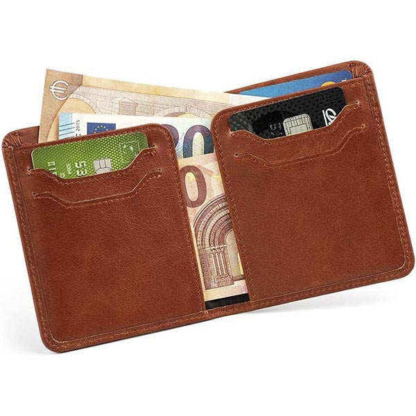 محفظة جلد – الأناقة والعملية في تصميم واحد