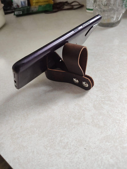 ⭐ تعليق الساروت + حامل التليفون… جوج فواحد